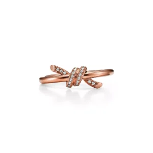 tiffany-knot-69526438_1029095_ED